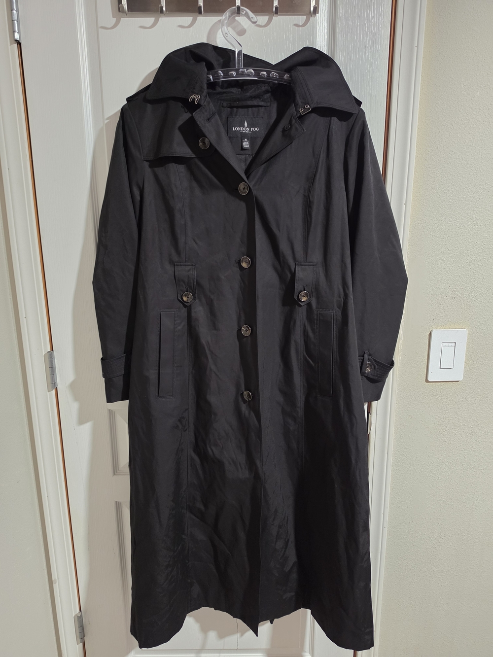 London Fog Black Cotton Blend Long Trench Coat Size XL (No Belt)